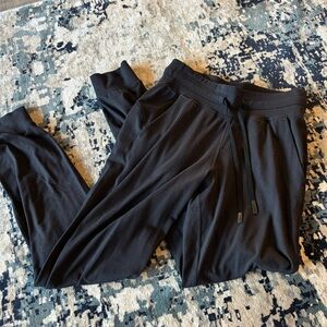 Lululemon ready to rulu joggers size 4